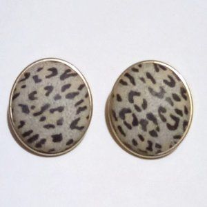 Button Type Clip On Leopard Print Earrings